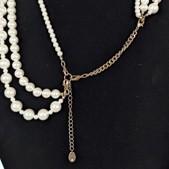 Times & True 3-Strand Adjustable Faux Pearl Necklace - Picture 5 of 6